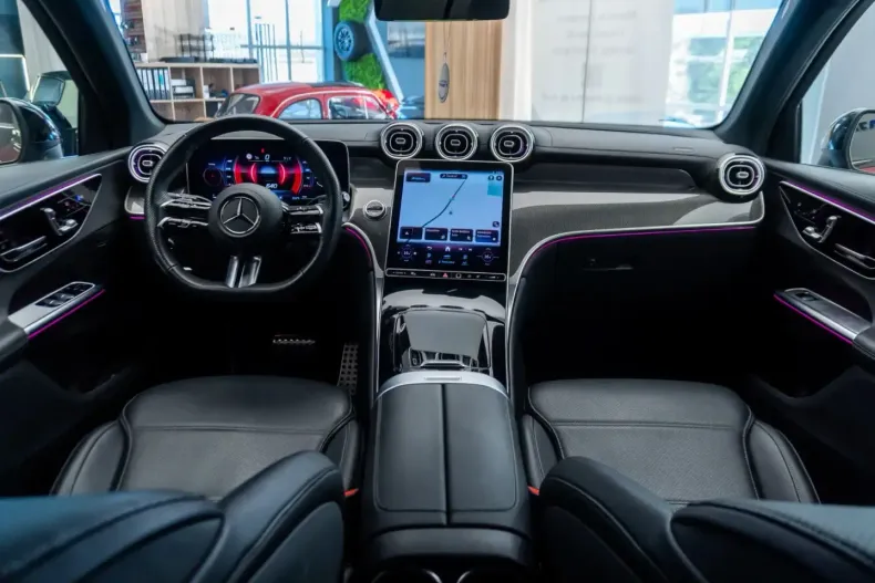 Mercedes-Benz GLC 200 (Clasa GLC) din 2022 cu 81.246 km - oferta MER204179 - foto 7