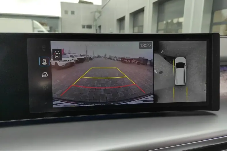 Hyundai IONIQ 9 din 2025 cu 10.000 km - oferta HYU204181 - foto 13