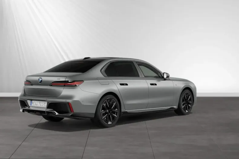 BMW i7 (Seria 7) din 2022 cu 58.450 km - oferta BMW204183 - foto 3