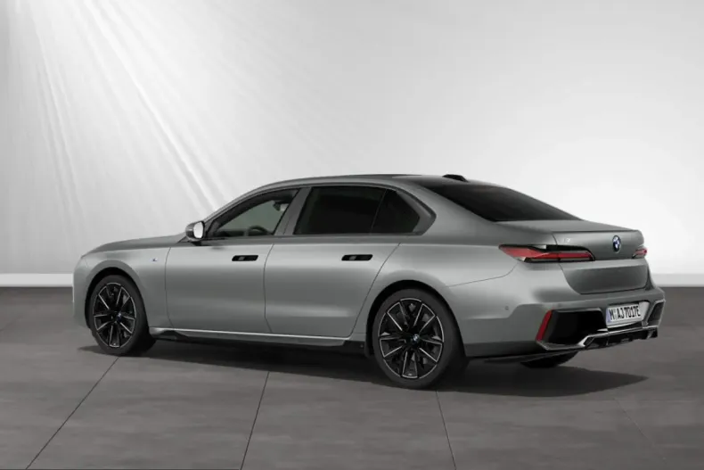 BMW i7 (Seria 7) din 2022 cu 58.450 km - oferta BMW204183 - foto 6