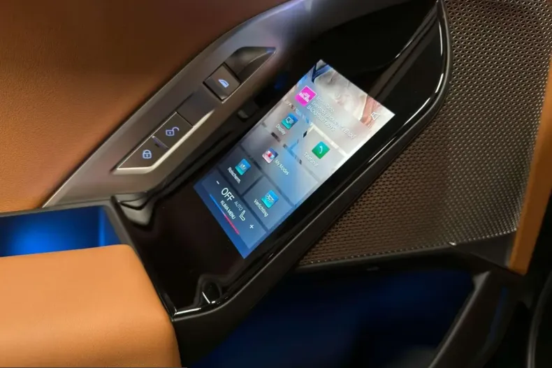 BMW i7 (Seria 7) din 2024 cu 24.200 km - oferta BMW204184 - foto 15