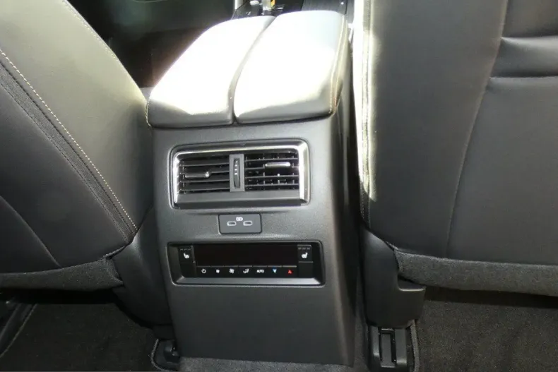 Mazda CX-80 din 2025 cu 4.928 km - oferta MAZ204186 - foto 11