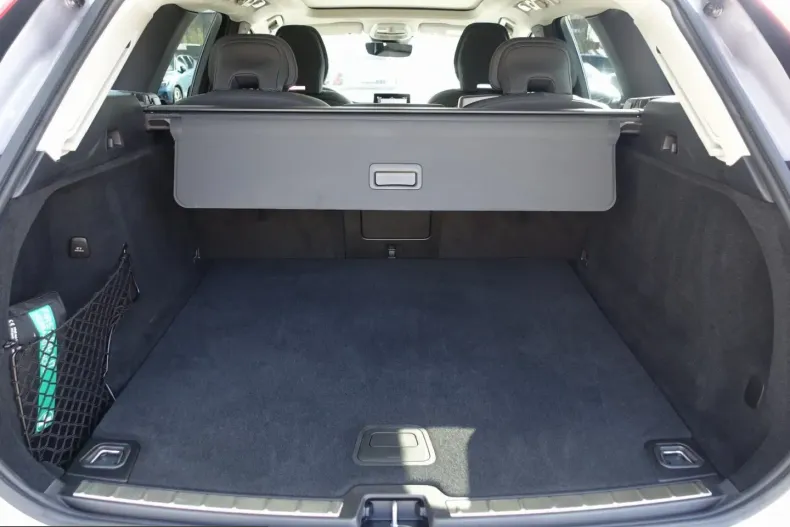 Volvo XC60 din 2025 cu 20.150 km - oferta VOL204187 - foto 29