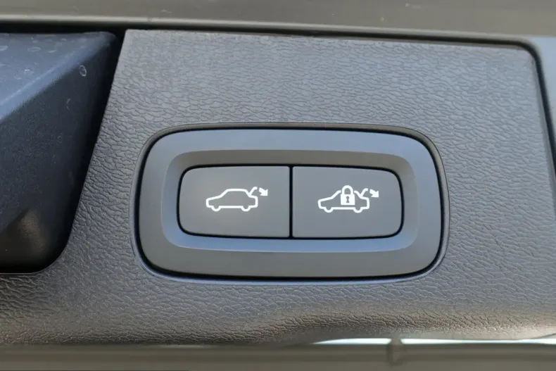 Volvo XC60 din 2025 cu 20.150 km - oferta VOL204187 - foto 30