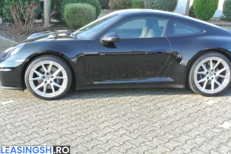 Porsche 992 din 2026 cu 5.999 km - oferta POR204188 - foto 2