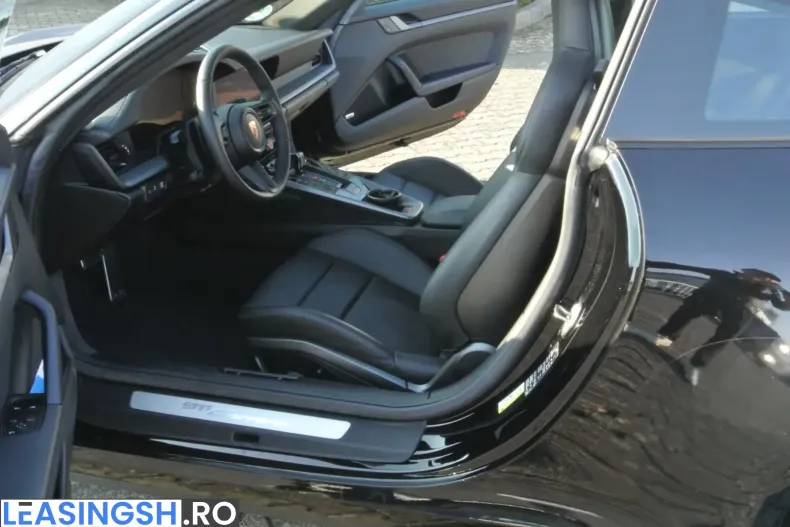 Porsche 992 din 2026 cu 5.999 km - oferta POR204188 - foto 9