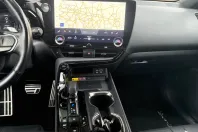 Lexus NX 450h din 2022 cu 44.027 km - oferta LEX204189 - foto 9