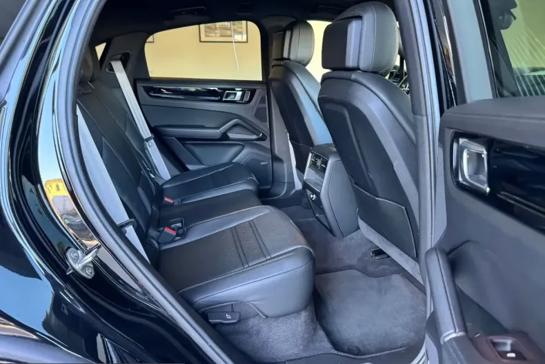 Porsche Cayenne din 2023 cu 78.000 km - oferta POR204190 - foto 14