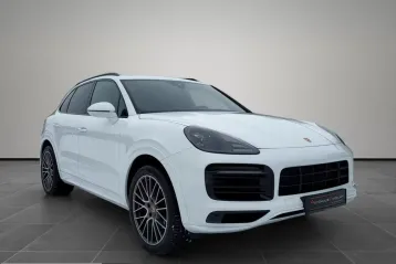 Porsche Cayenne din 2022 - oferta POR204196