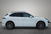 Porsche Cayenne din 2022 cu 49.960 km - oferta POR204196 - foto 3