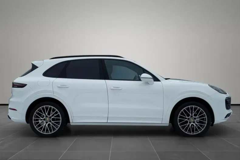 Porsche Cayenne din 2022 cu 49.960 km - oferta POR204196 - foto 3