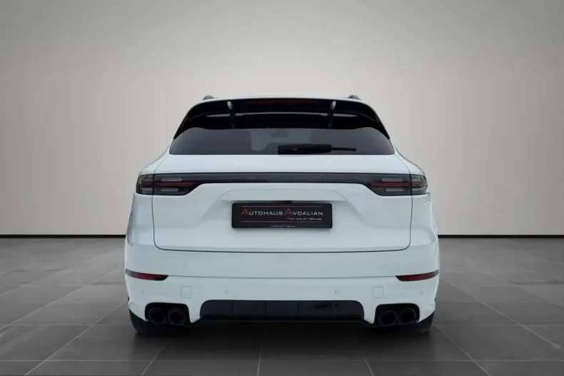 Porsche Cayenne din 2022 cu 49.960 km - oferta POR204196 - foto 6