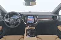 Volvo V60 din 2025 cu 4.621 km - oferta VOL204198 - foto 5