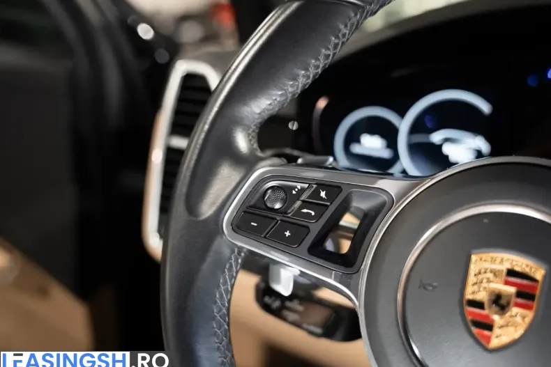 Porsche Cayenne din 2022 cu 56.300 km - oferta POR204199 - foto 11