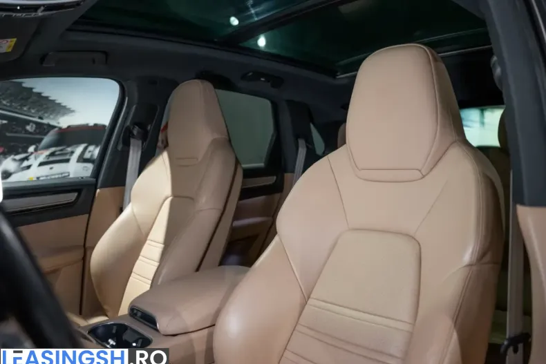 Porsche Cayenne din 2022 cu 56.300 km - oferta POR204199 - foto 16
