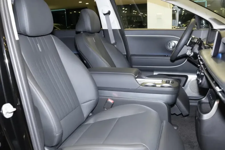 Hyundai IONIQ 9 din 2026 cu 10 km - oferta HYU204205 - foto 8