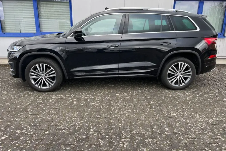 Skoda Kodiaq din 2023 cu 48.500 km - oferta SKO204206 - foto 2
