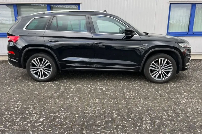 Skoda Kodiaq din 2023 cu 48.500 km - oferta SKO204206 - foto 4