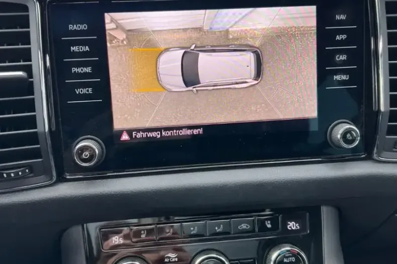 Skoda Kodiaq din 2023 cu 48.500 km - oferta SKO204206 - foto 9