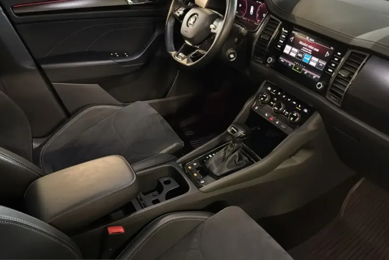 Skoda Kodiaq din 2023 cu 28.000 km - oferta SKO204208 - foto 8