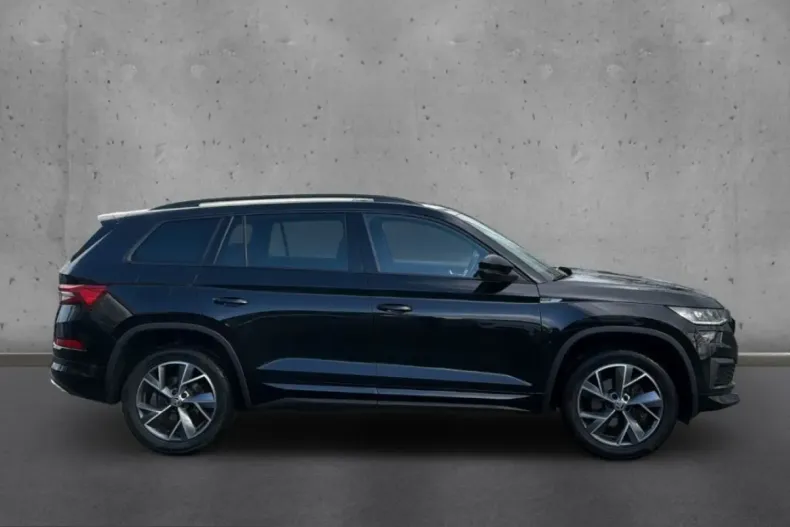 Skoda Kodiaq din 2023 cu 65.955 km - oferta SKO204211 - foto 5