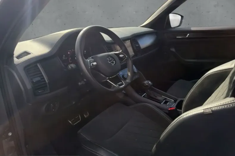 Skoda Kodiaq din 2023 cu 65.955 km - oferta SKO204211 - foto 6