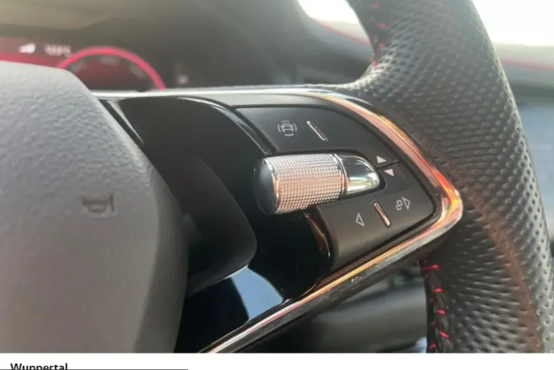 Skoda Kodiaq din 2023 cu 52.586 km - oferta SKO204212 - foto 17