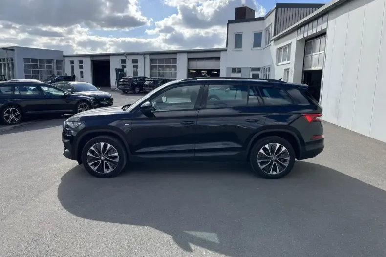 Skoda Kodiaq din 2024 cu 34.085 km - oferta SKO204215 - foto 3