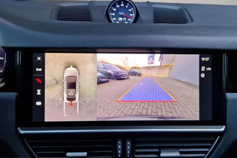 Porsche Cayenne din 2023 cu 56.123 km - oferta POR204221 - foto 8