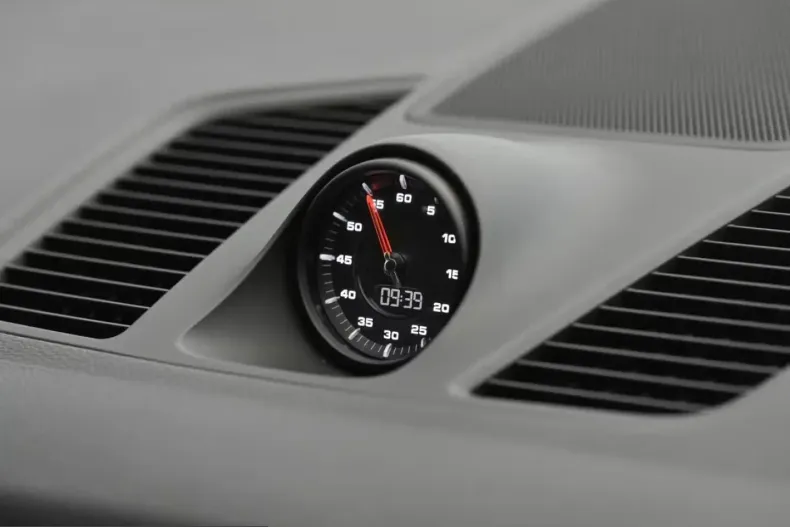 Porsche Cayenne din 2023 cu 56.123 km - oferta POR204221 - foto 11