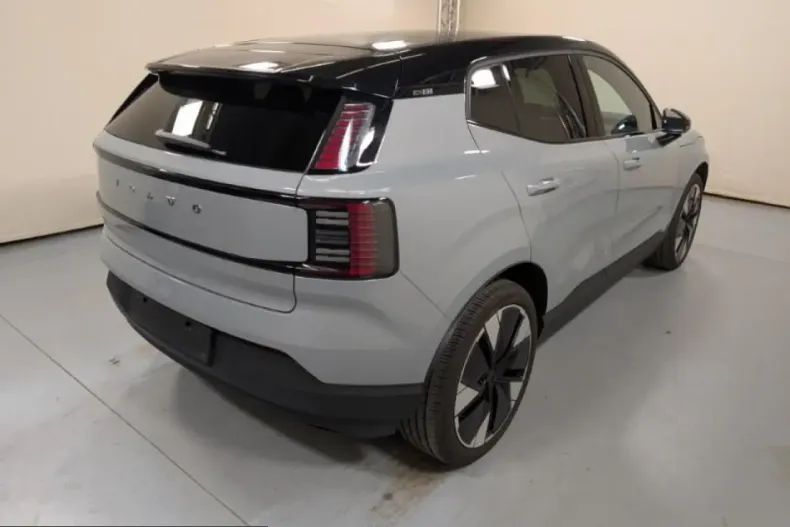 Volvo EX30 din 2025 cu 14.624 km - oferta VOL204223 - foto 2