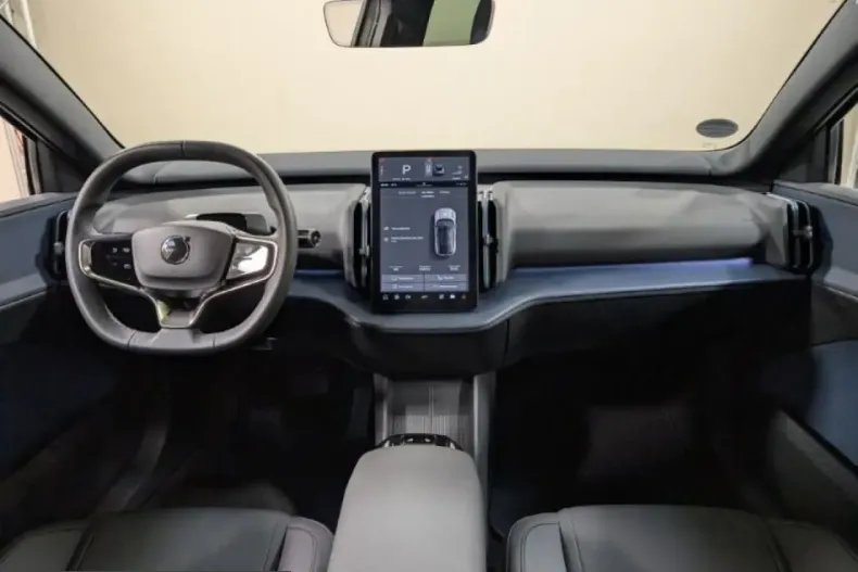 Volvo EX30 din 2025 cu 14.624 km - oferta VOL204223 - foto 5