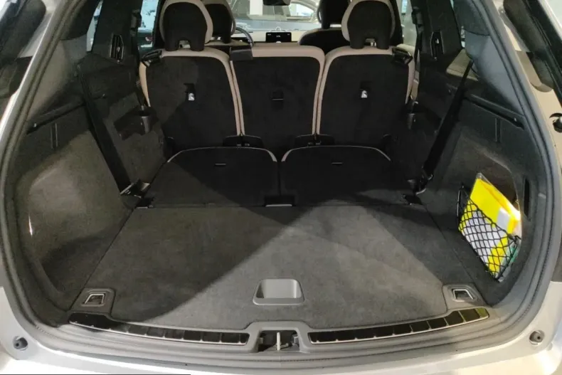 Volvo EX90 din 2025 cu 10.900 km - oferta VOL204225 - foto 11