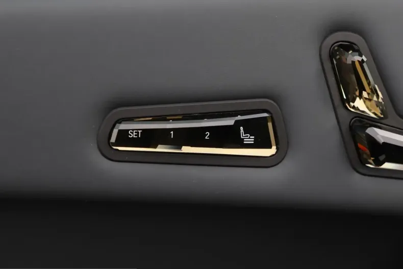 BMW iX din 2024 cu 28.290 km - oferta BMW204226 - foto 13