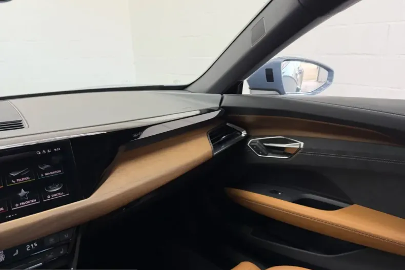 Audi e-tron GT din 2024 cu 11.000 km - oferta AUD204229 - foto 25