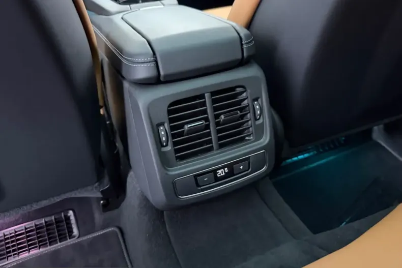 Audi e-tron GT din 2024 cu 11.000 km - oferta AUD204229 - foto 32