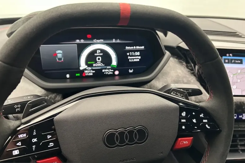 Audi RS e-tron GT din 2025 cu 18.208 km - oferta AUD204231 - foto 8