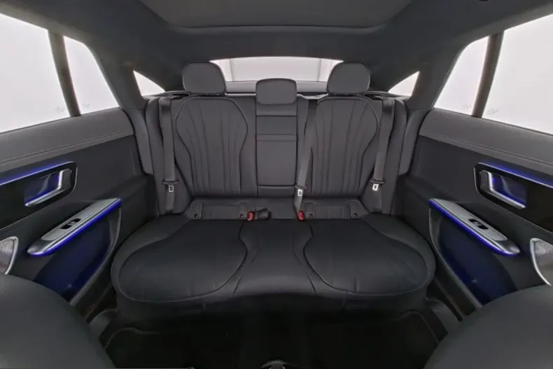 Mercedes-Benz EQE din 2025 cu 21.064 km - oferta MER204232 - foto 9