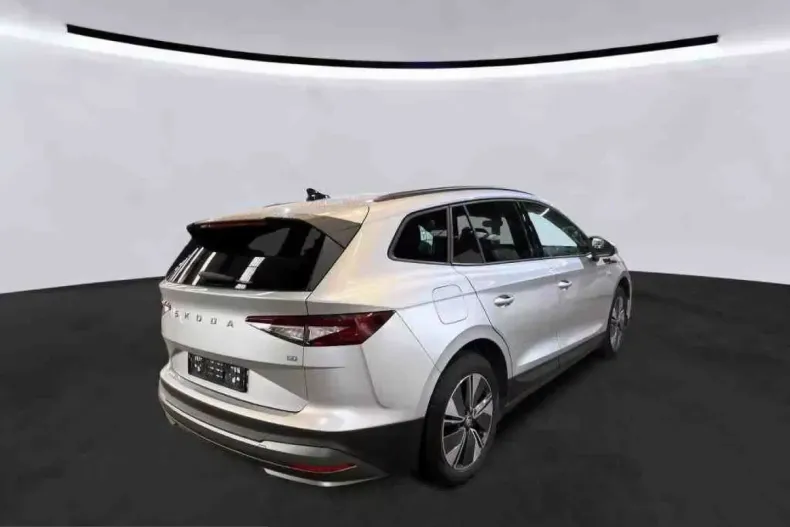 Skoda Enyaq din 2024 cu 8.234 km - oferta SKO204233 - foto 2