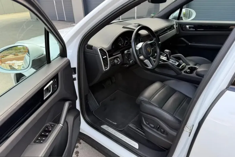 Porsche Cayenne din 2023 cu 68.000 km - oferta POR204244 - foto 17