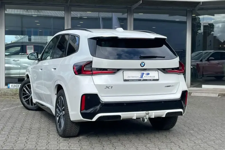 BMW X1 (Seria X) din 2024 cu 43.481 km - oferta BMW204245 - foto 4