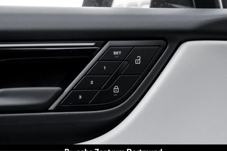 Porsche Macan din 2025 cu 20.935 km - oferta POR204248 - foto 16