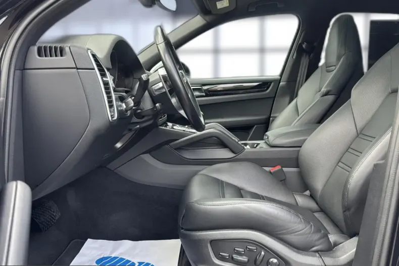 Porsche Cayenne din 2021 cu 37.900 km - oferta POR204249 - foto 9