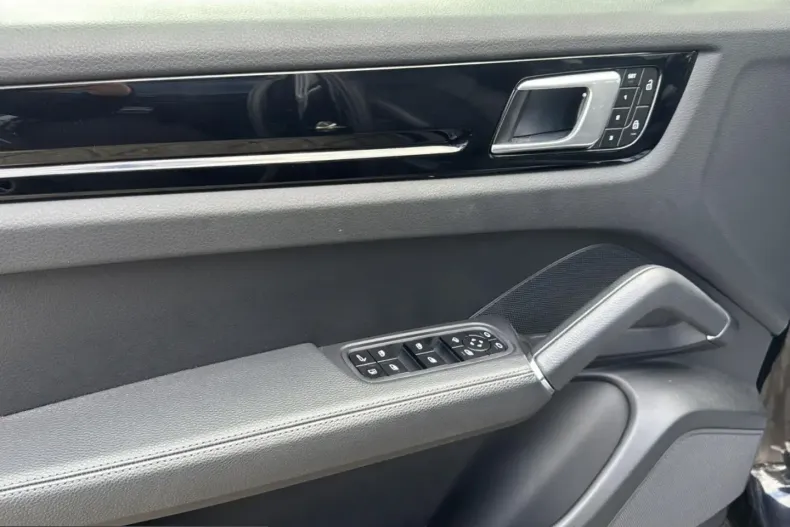 Porsche Cayenne din 2021 cu 37.900 km - oferta POR204249 - foto 10