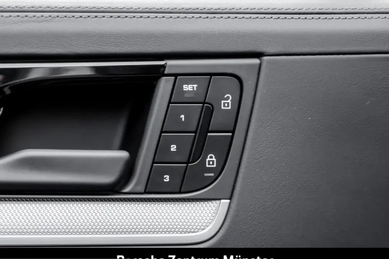 Porsche Cayenne din 2024 cu 18.920 km - oferta POR204251 - foto 13