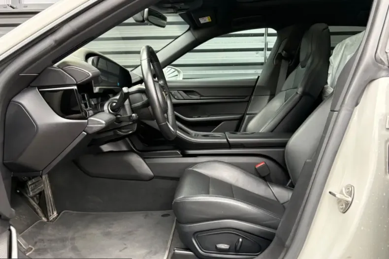 Porsche Taycan din 2021 cu 42.970 km - oferta POR204252 - foto 15