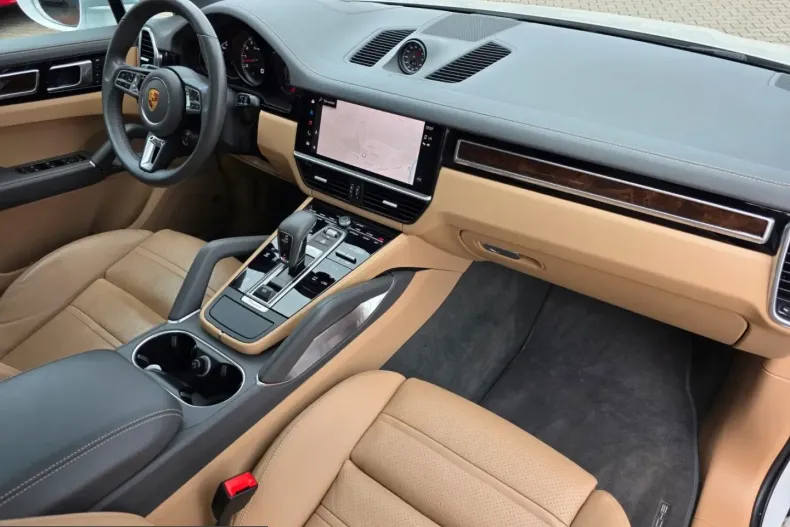 Porsche Cayenne din 2022 cu 75.000 km - oferta POR204253 - foto 2