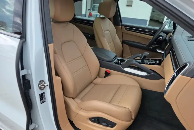 Porsche Cayenne din 2022 cu 75.000 km - oferta POR204253 - foto 17