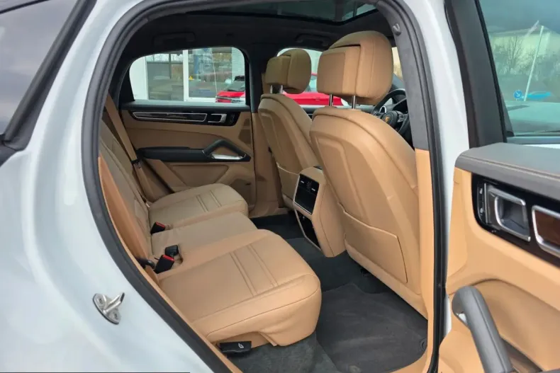 Porsche Cayenne din 2022 cu 75.000 km - oferta POR204253 - foto 21