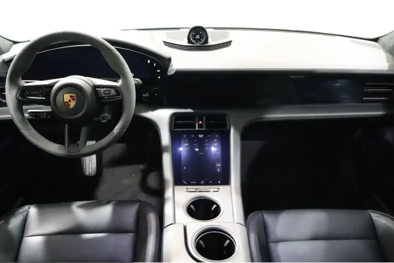 Porsche Taycan din 2021 cu 87.639 km - oferta POR204254 - foto 10